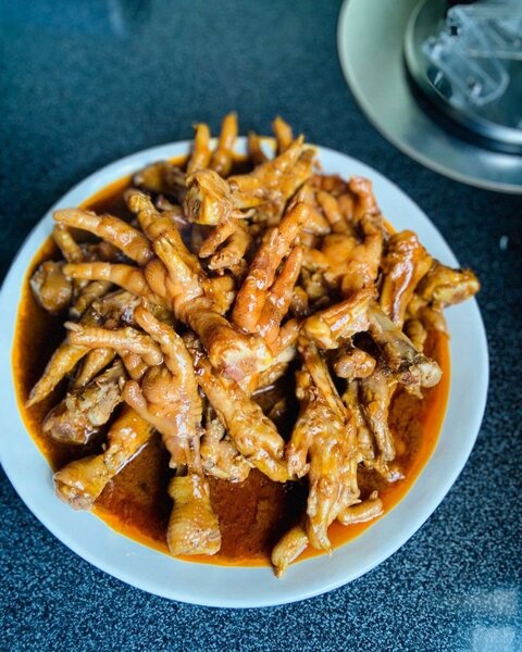 Pieds de Poulet Épicés