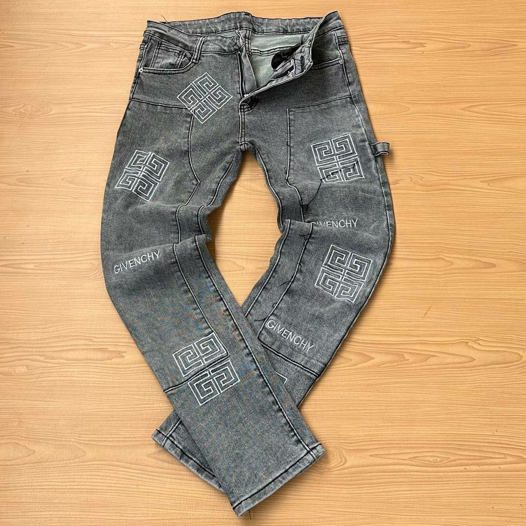 Stock jeans