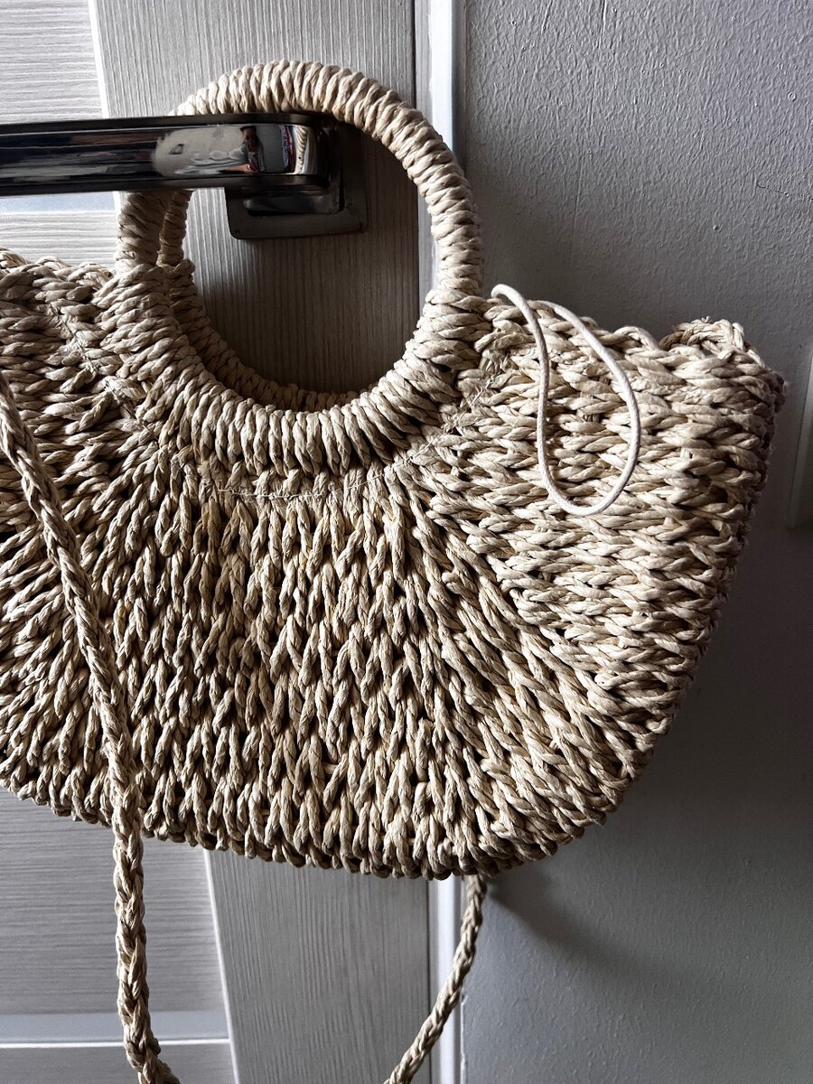 Плетенная сумка , новая