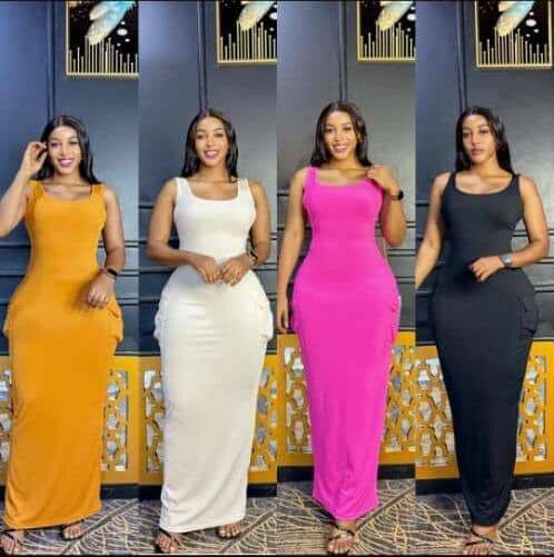 Straight dress with side pockets