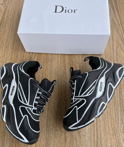 Chic chaussures caviars