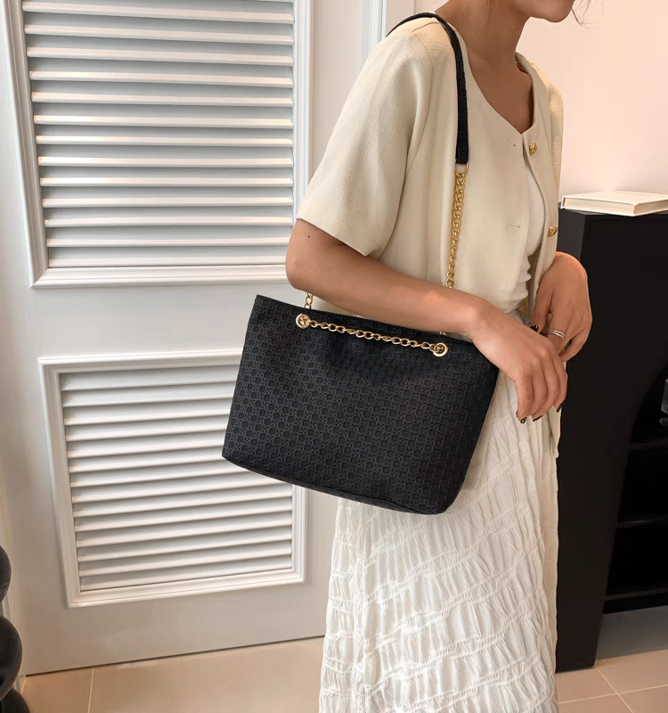 Sac à main à texture légère noir