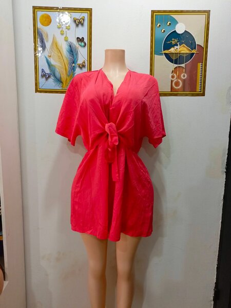 Combishort rouge élégant