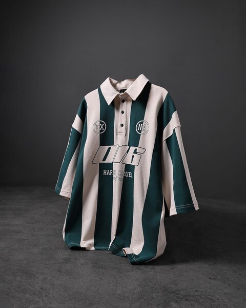 Polo ample rayé moderne