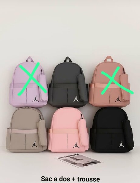 Sac à dos élégant avec trousse