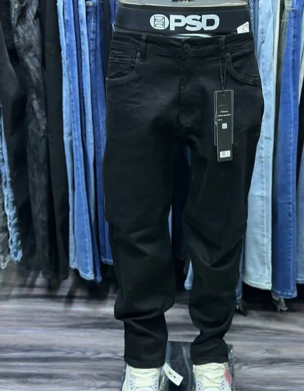 Jeans modernes pour hommes