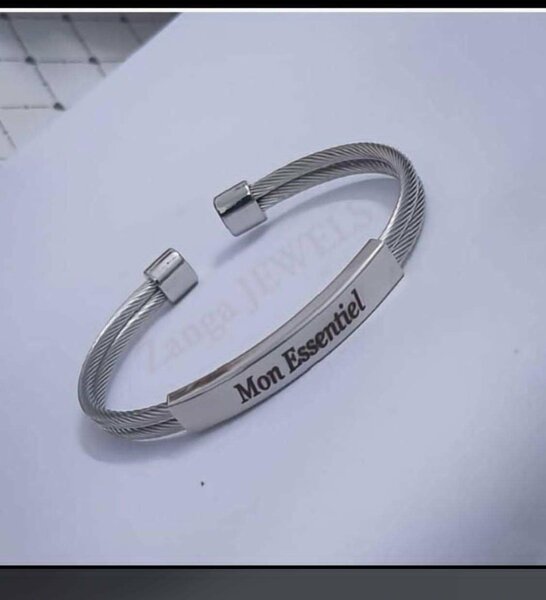 Stylish Silver Cable Bracelet