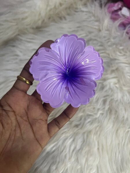 Pinces à cheveux florales colorées