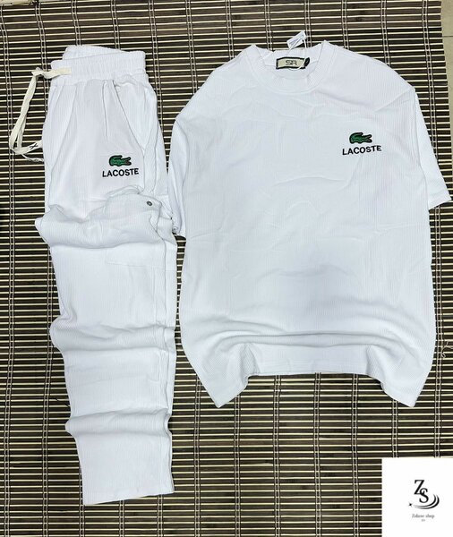 Ensemble de sport homme blanc