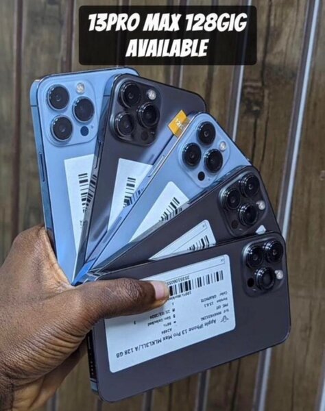 iPhone 12 Pro iPhone XR iPhone X