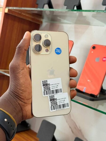 Téléphone moderne 256 Go