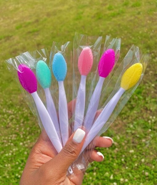 Brosses de gommage lèvres