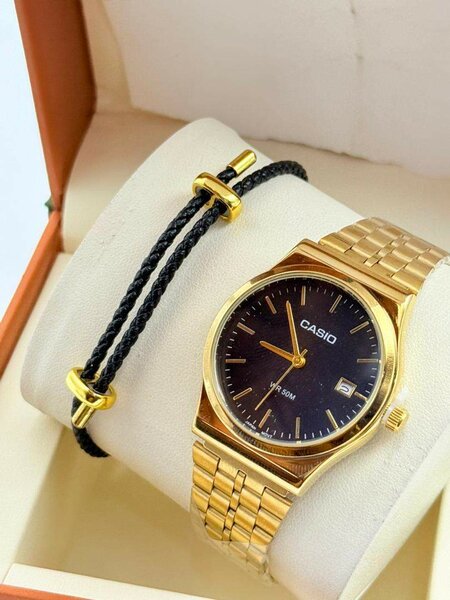 Montre Casio Classique Dorée