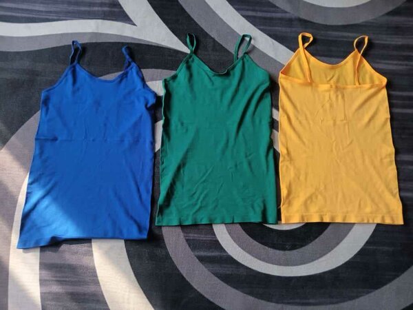 String tops and t-shirts