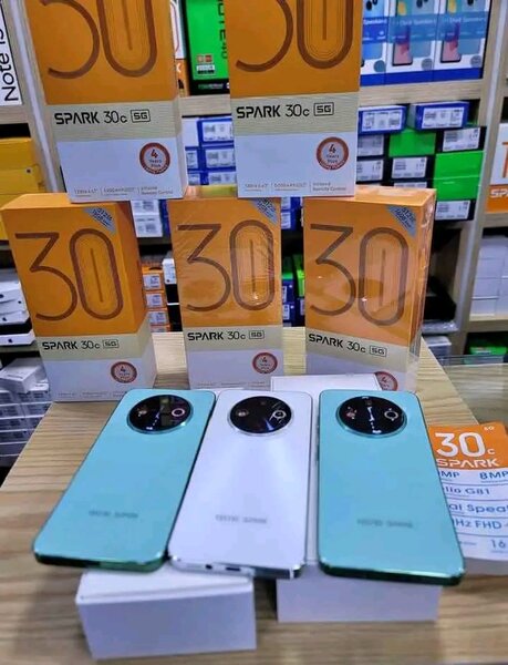 TECNO Spark 30 Pro 256GB