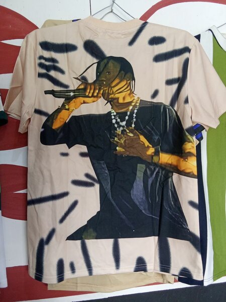 T-shirt imprimé hip-hop