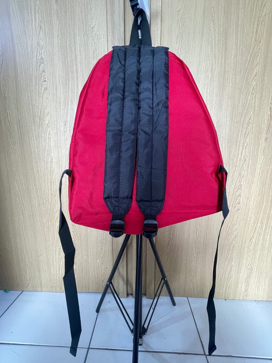 Sac à dos Eastpak rouge classique