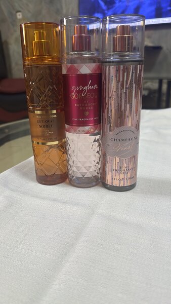 Bath and Body Works body mist