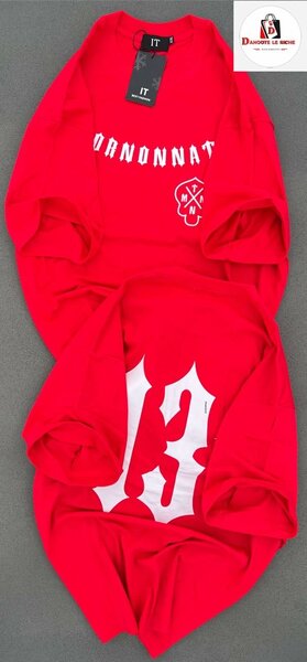 T-shirt rouge imprimé