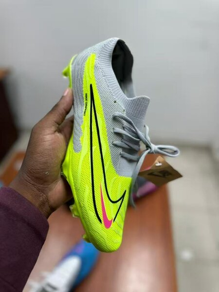 Chaussures de Foot Predator