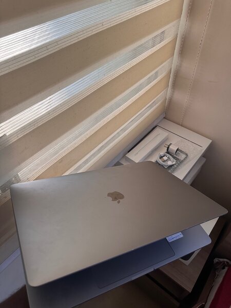 MacBook Pro i9 2019
