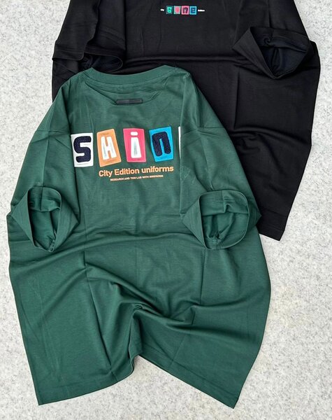 T-shirt avec écriture