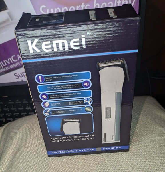 Tondeuse professionnelle Kemei