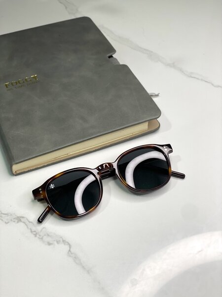 Lunettes de soleil élégantes