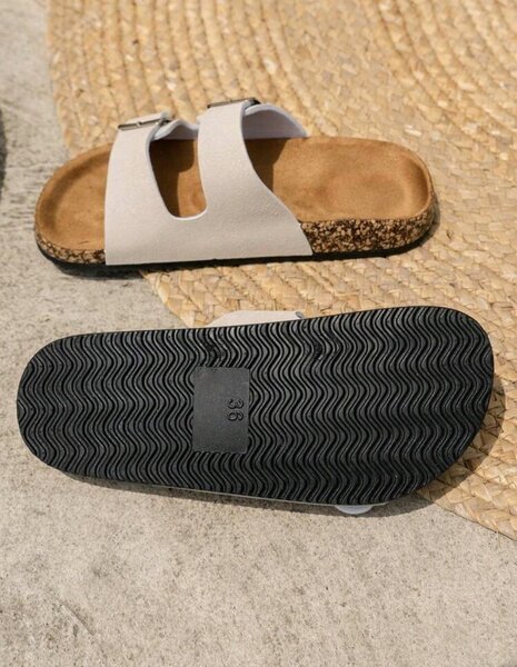 Summer sandals