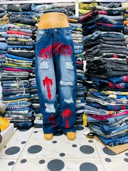 Jeans homme modernes et stylés