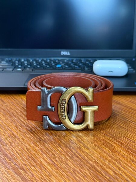 Ceinture en cuir avec boucle GG