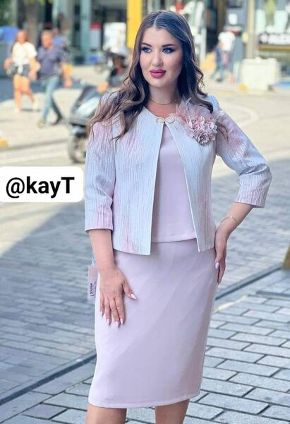 Suit for office pink