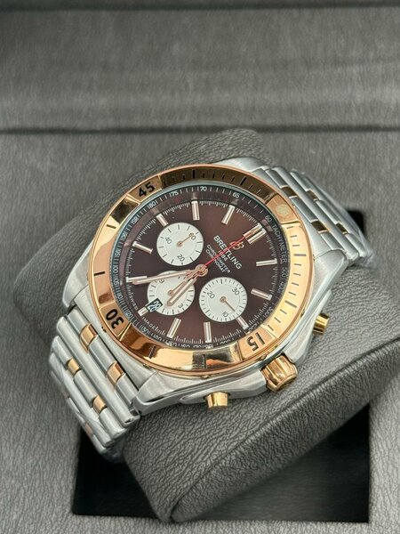 Montre chronographe en acier inoxydable