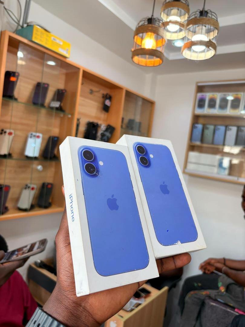 iphone 16 256gig available