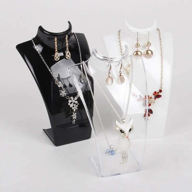 Jewelry displays and necklace displays