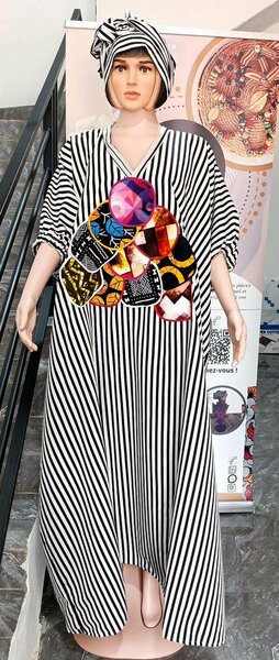 Robe décontractée rayée ethnique