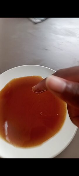 Miel pur naturel en bouteille