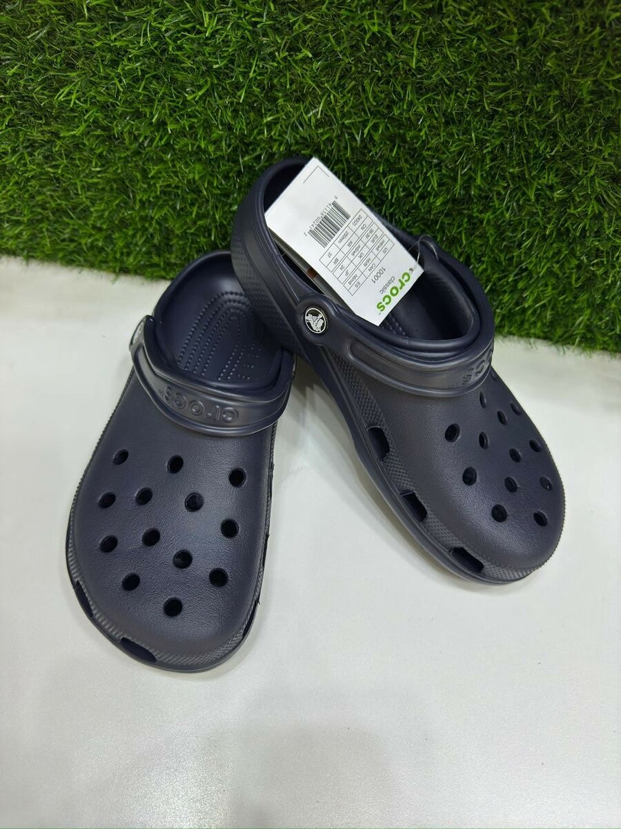 Crocs