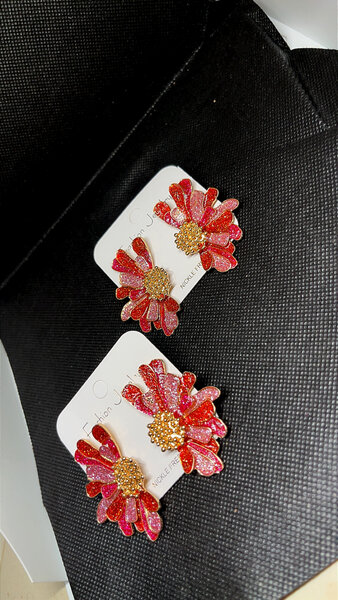 Boucles d'oreilles florales éclatantes