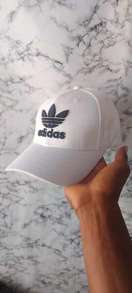 Casquette Adidas Blanche Trendy