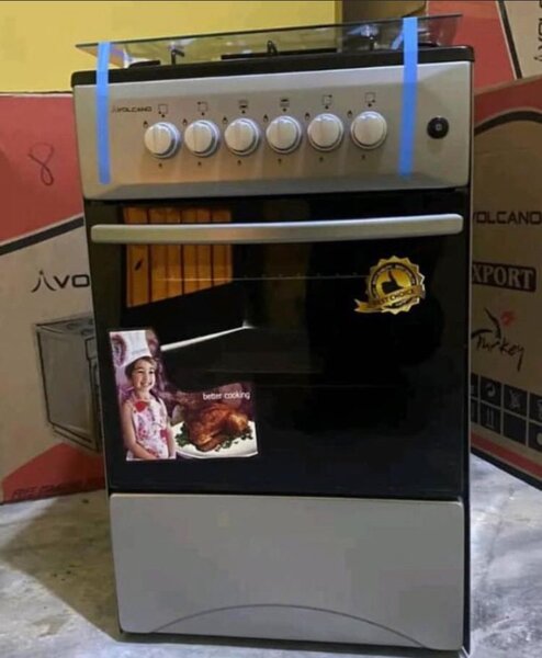 Gas stove 50/50 with oven and grill