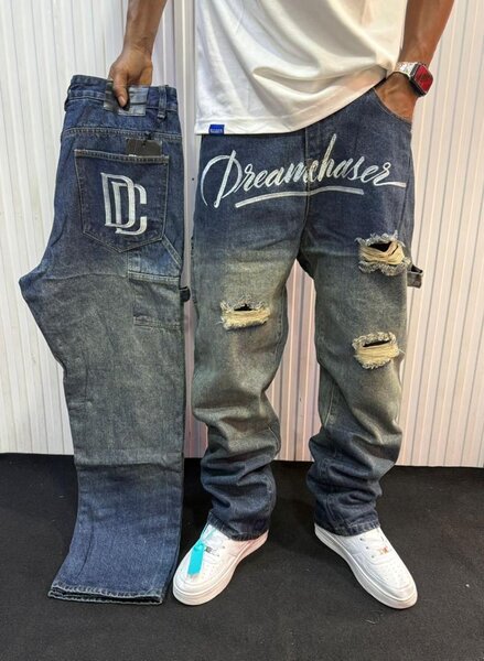 Jeans homme modernes stylés