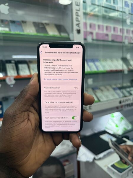 IPhone 11 Pro 64g quasi neuf