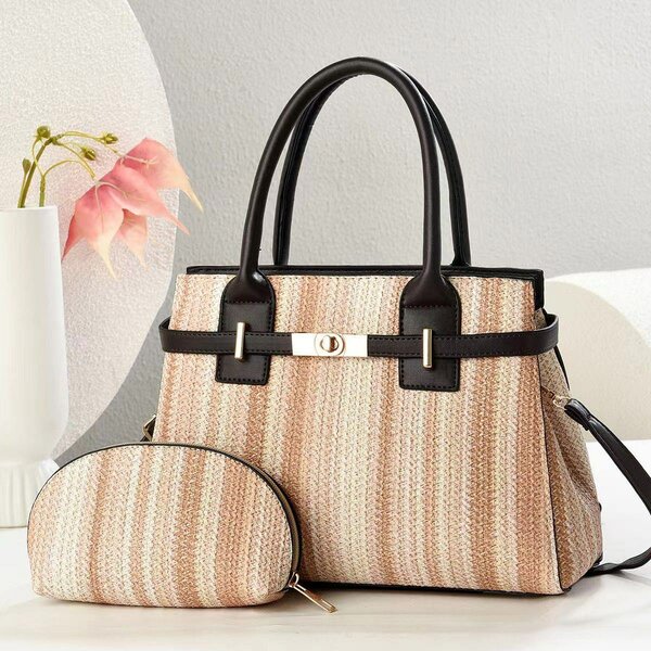 Sac à main élégant avec pochette