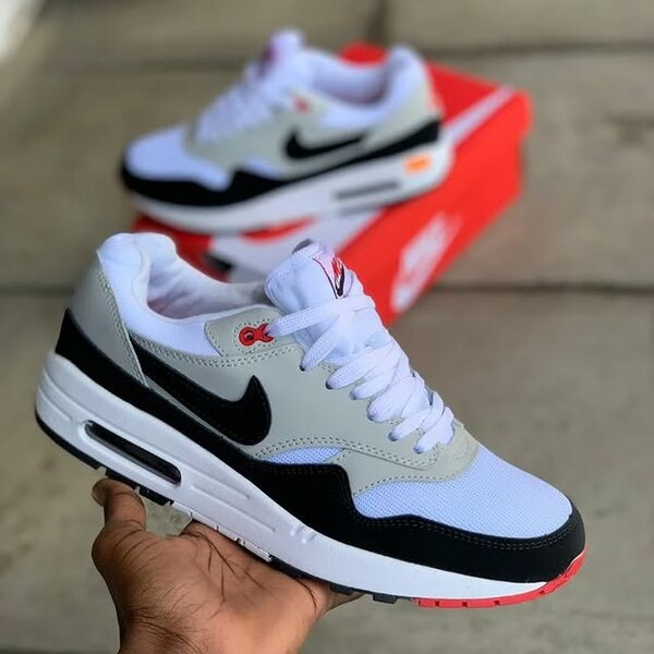 men's sneakers size 40-45