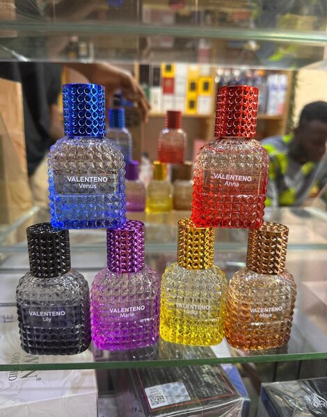 Parfum VALENTENO Collection