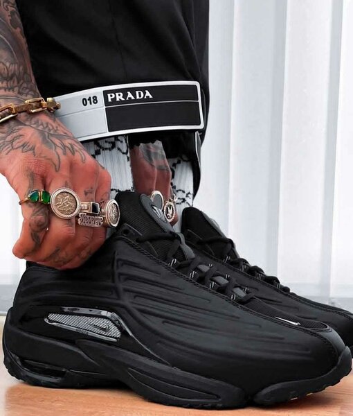 Basket Nike Nocta Hot Step Noir gris