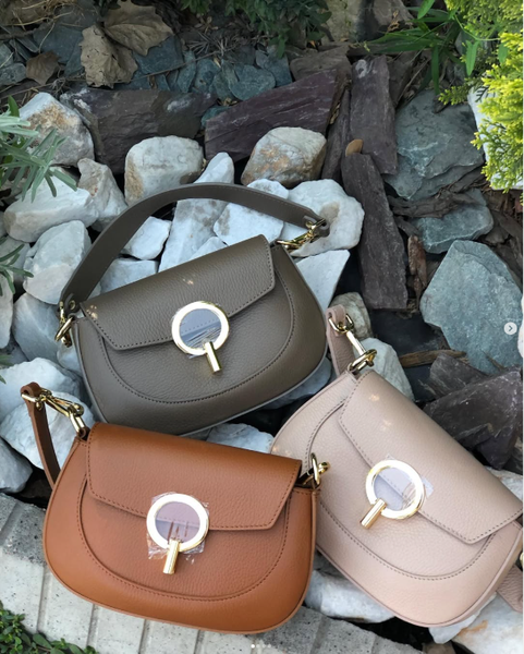 сумки разных цветов