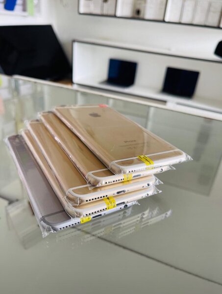 PRE OWNED IPHONES 6plus 64gb
