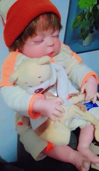 Poupée Reborn silicone